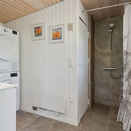 度假居 Enrica - 250m From The Sea By Interhome *