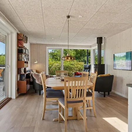 Vakantiehuis Enrica - 250m From The Sea By Interhome *